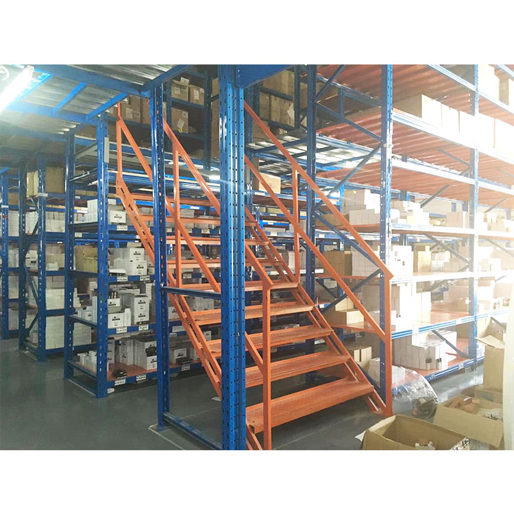 Narrow Aisle Racking Warehouse Storage Heavy Duty Beam Pallet Racking Rack Galvanized Storage Aluminum Shelves In2023