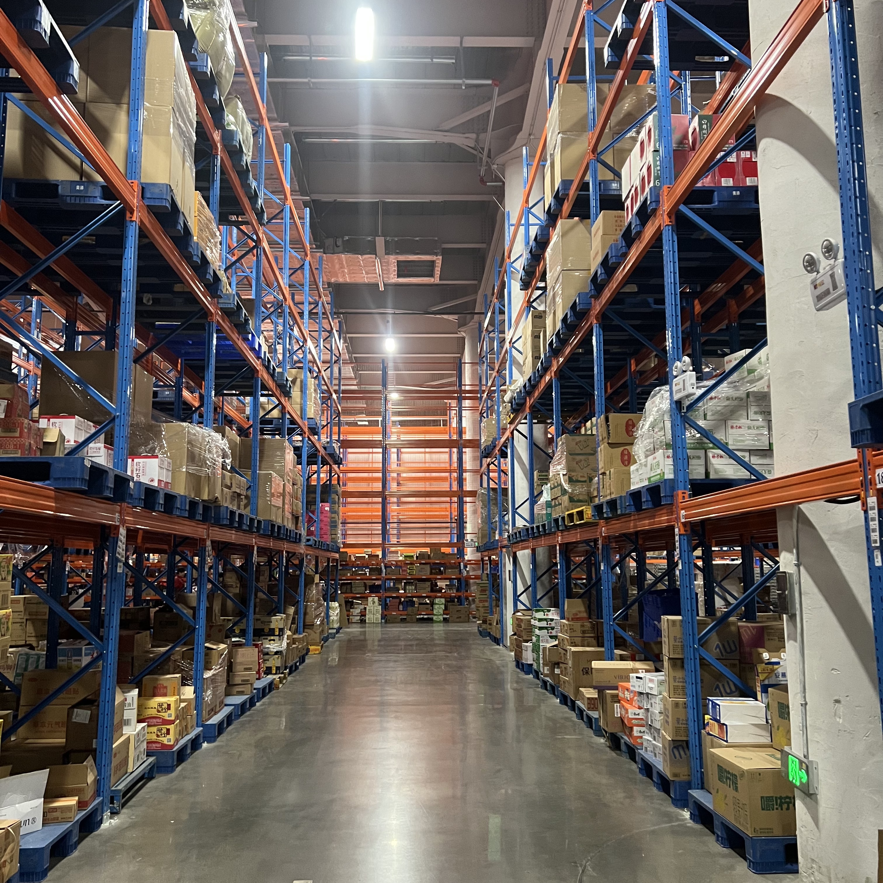 Heavy Duty Pallet Rack System Multi-layer Customized Metal High Load Industrial Warehouse Storage Steel Selective Pallet Racking
