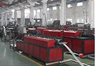 20+ Years factory experience in racking manufacturing