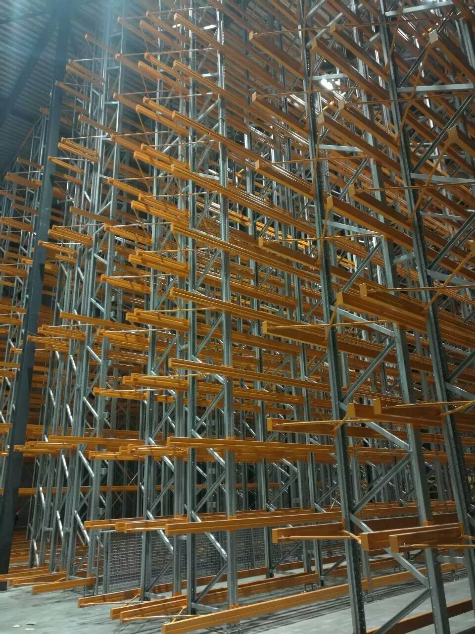 VNA Upright and Beam