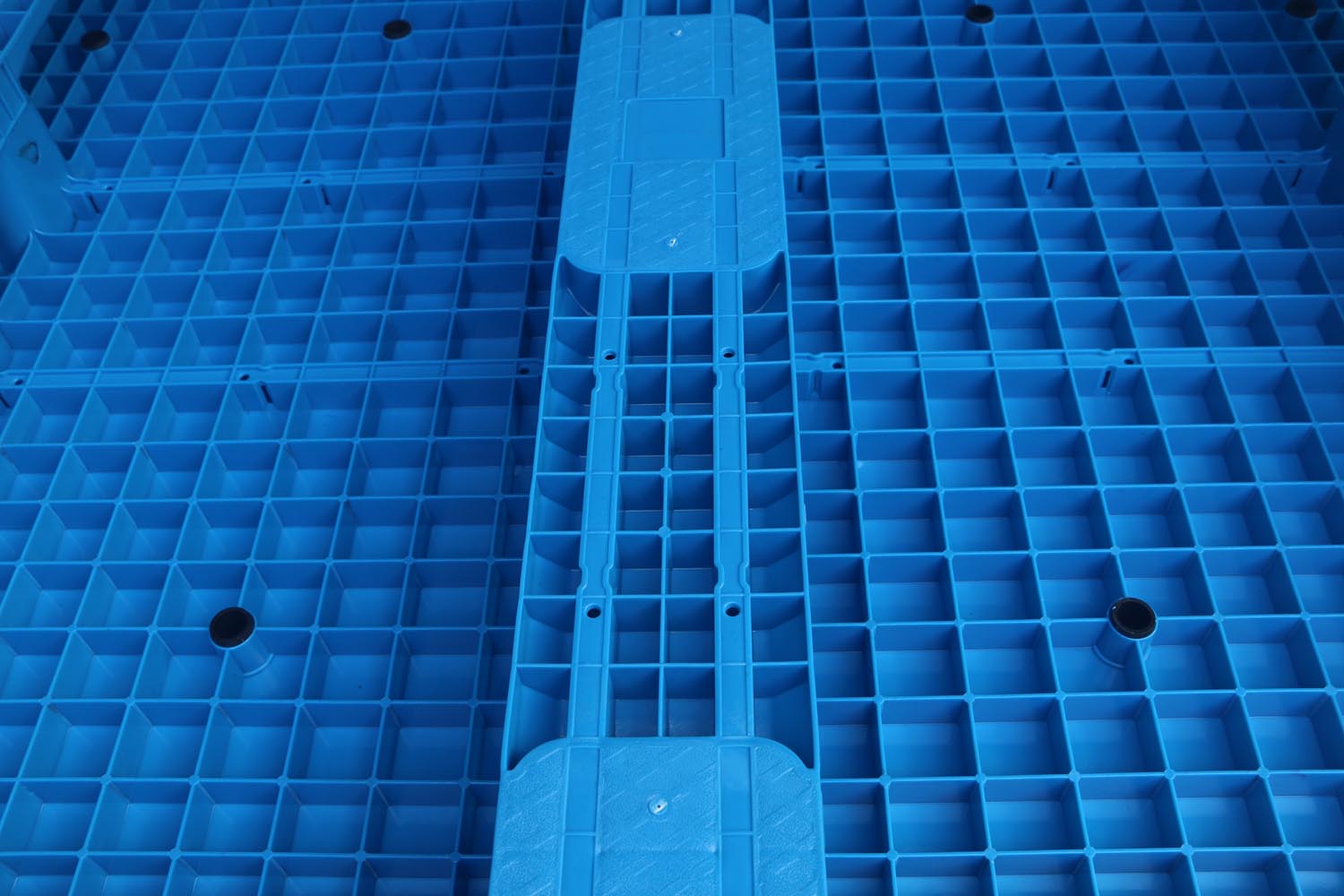 NEXARA Recycled Material Mould Racking 1414 1400*1400*160mm Flat Surface Logistics Pallet Euro 4-Way Three Runner Turnover