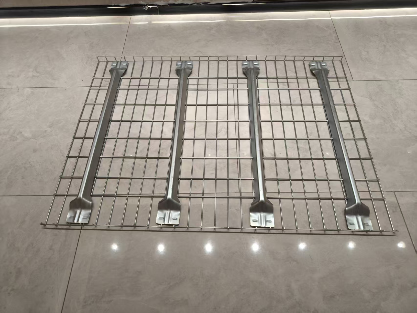 Steel Wire Mesh Deck Shelving Rack Heavy Duty Adjustable Beam Racks Powder Coated Industrial Storage System for Warehouse