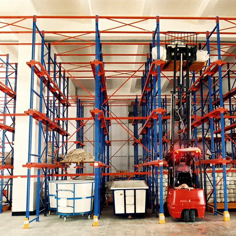 Heavy Duty Selective Pallet Rack Metal Q235 Seismic Reinforced Wire Mesh Protection Epoxy Coated Supporting Smart Warehouse