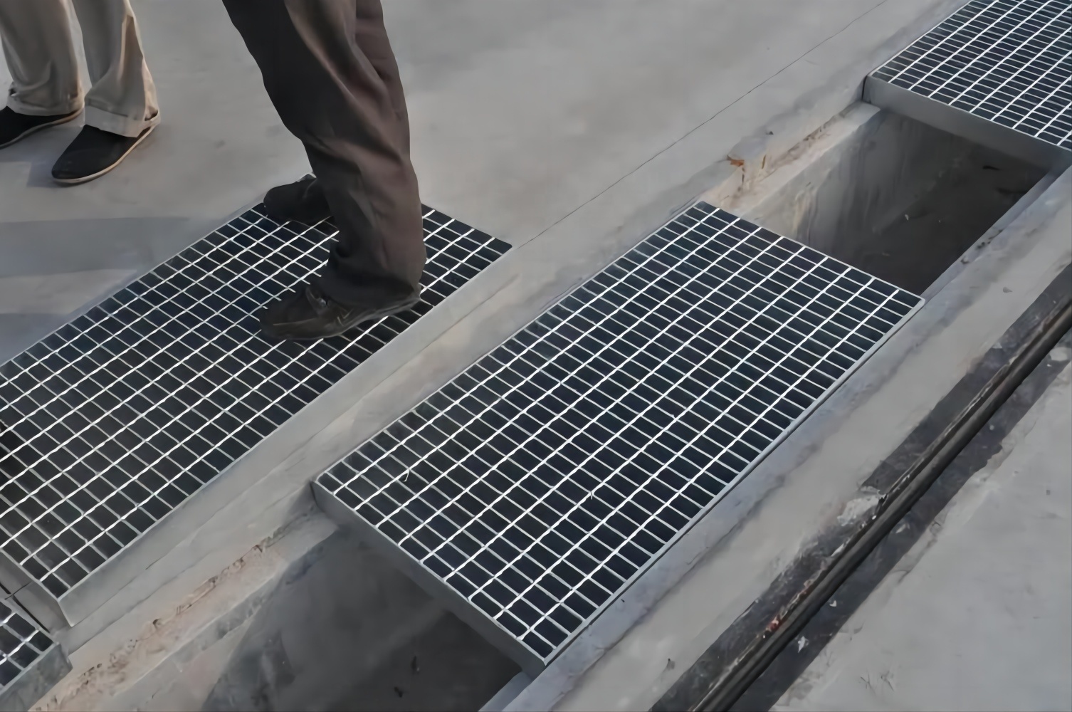 Steel Grating Detail 7