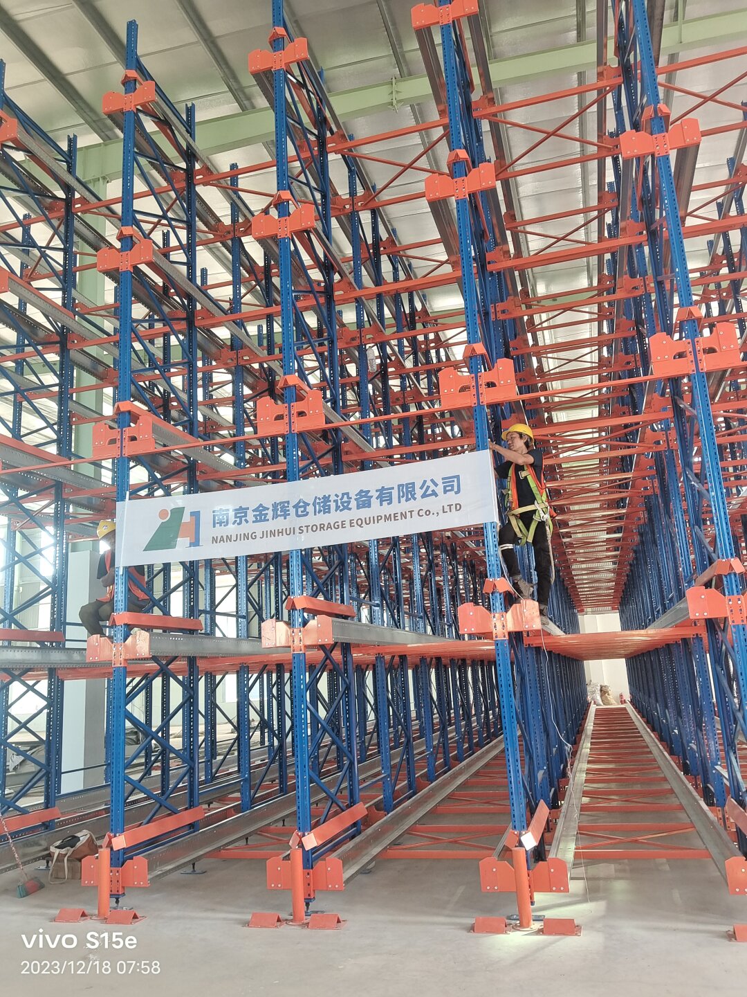 High Quality Shuttle Racking Selective Shuttle Rack Move Stable Metal Pallet Rack for Industrial Warehouse Storage Rack Solution
