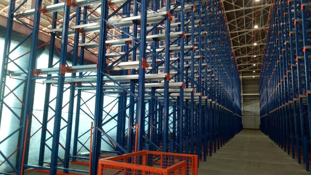 Drive in Rack Structure