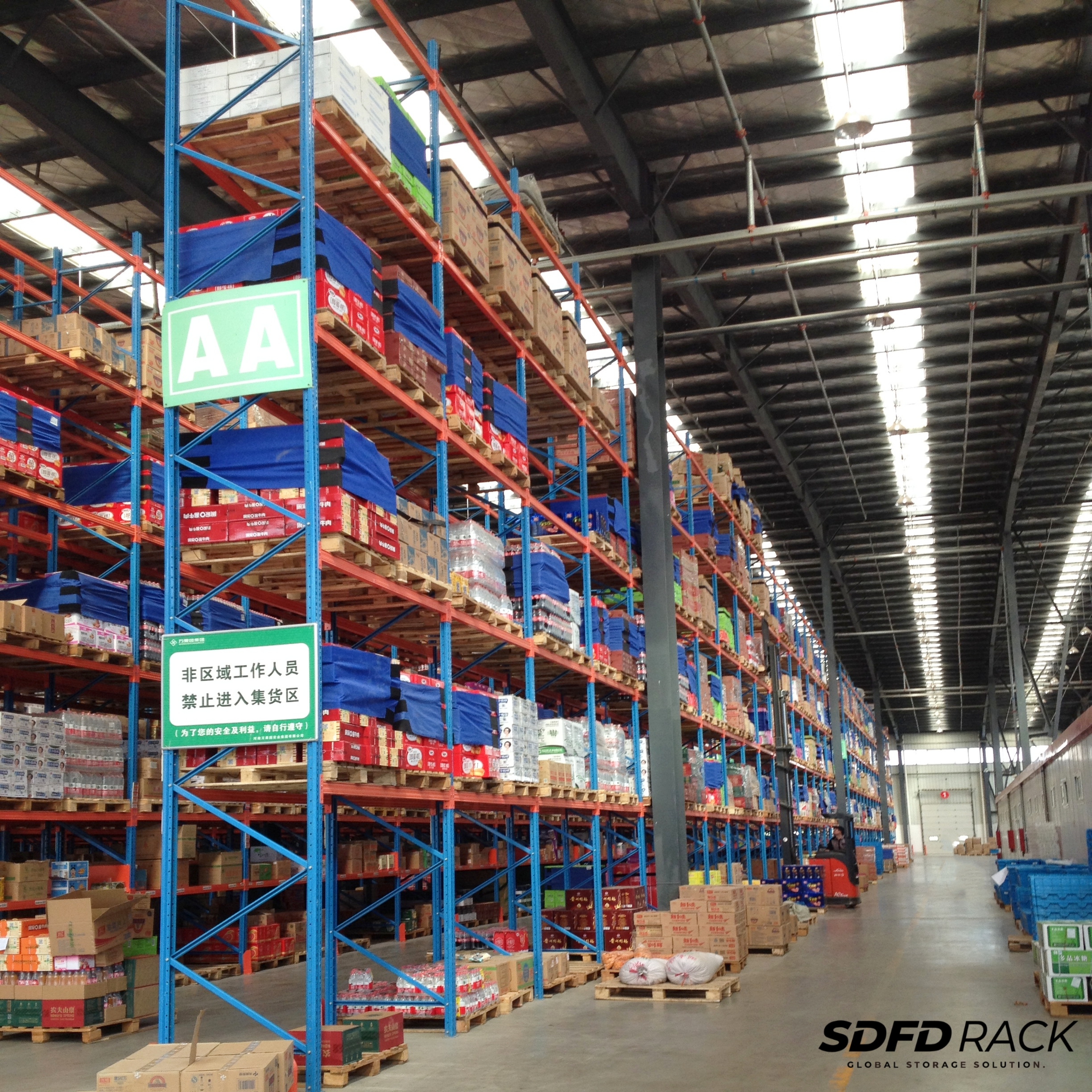 Hot Selling Adjustable Heavy Duty Steel Industrial Racks 6 8 10 Layer High Bay Warehouse Storage Selective Pallet Racking System