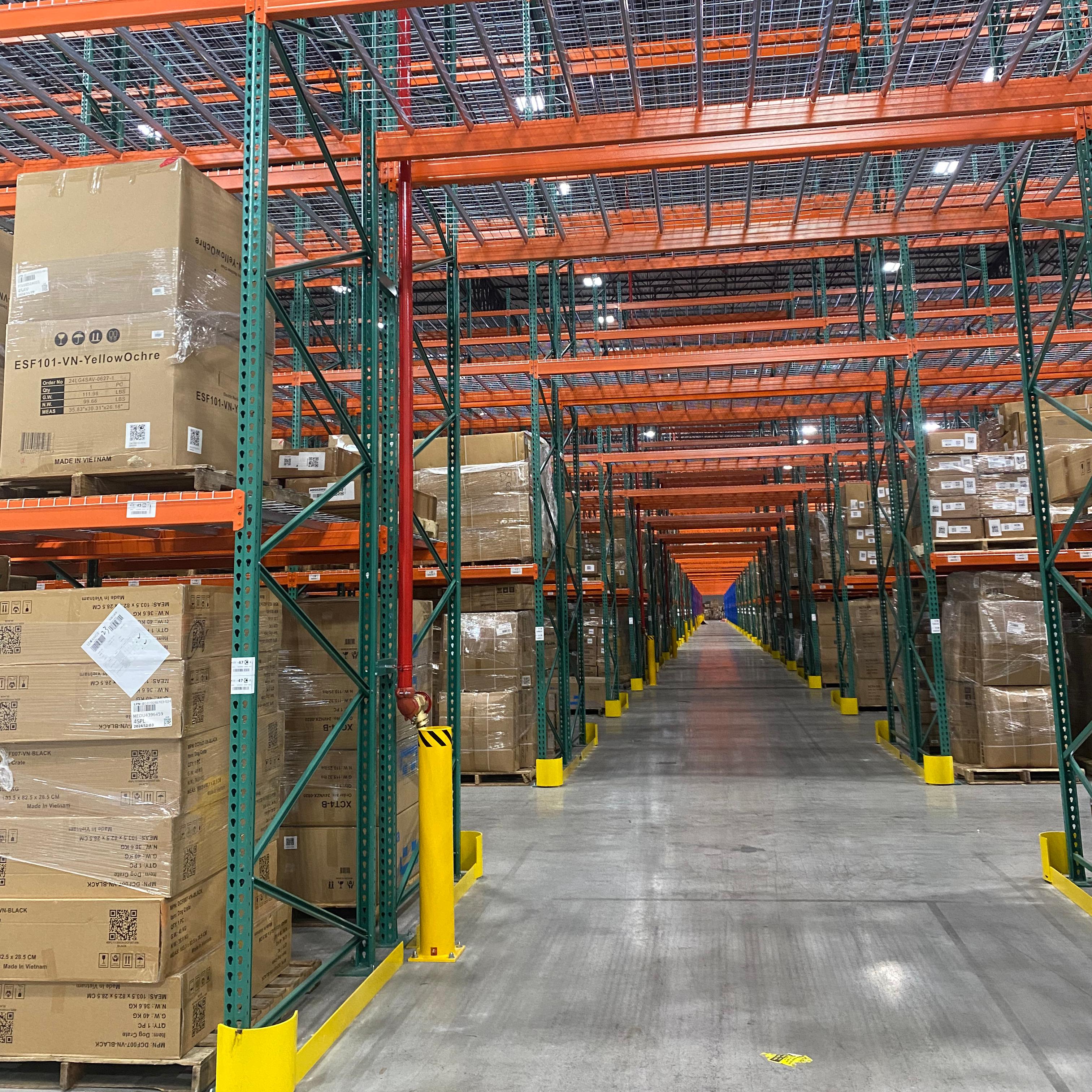 Jracking Heavy Duty Warehouse Shelving Rack Steel Teardrop Pallet Racking System For Distribution Centers