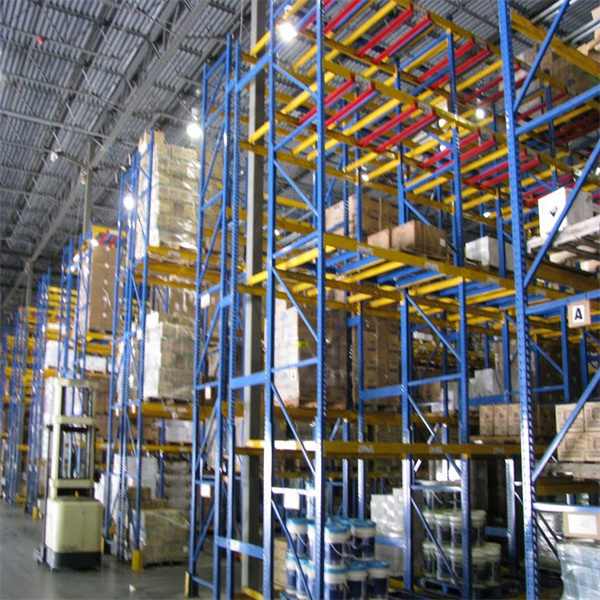 Conventional Single Row Pallet Racking Configuration 5