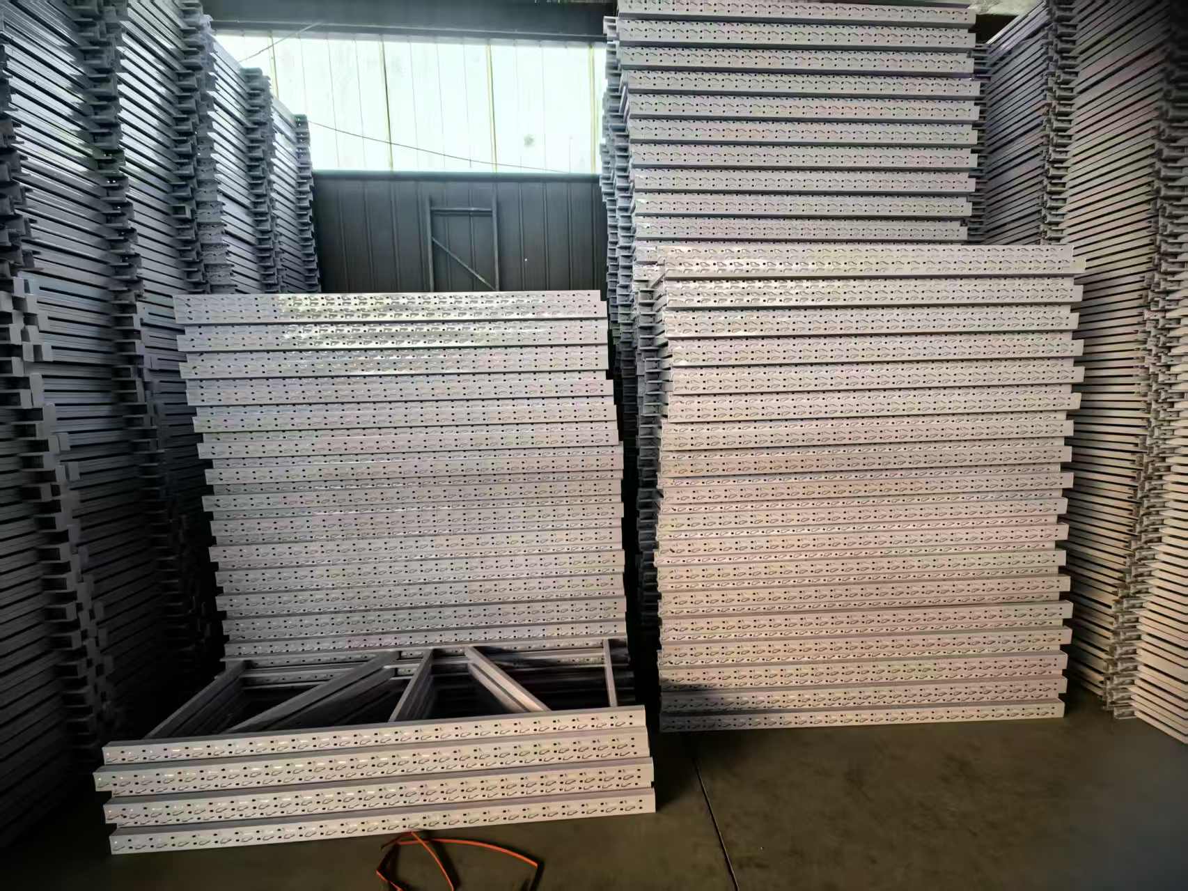 Heavy Duty Storage System