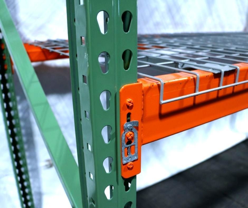 Customizable Heavy Duty Metal Pallet Racking System Steel Upright Teardrop Warehouse Rack With Shelves for Storage