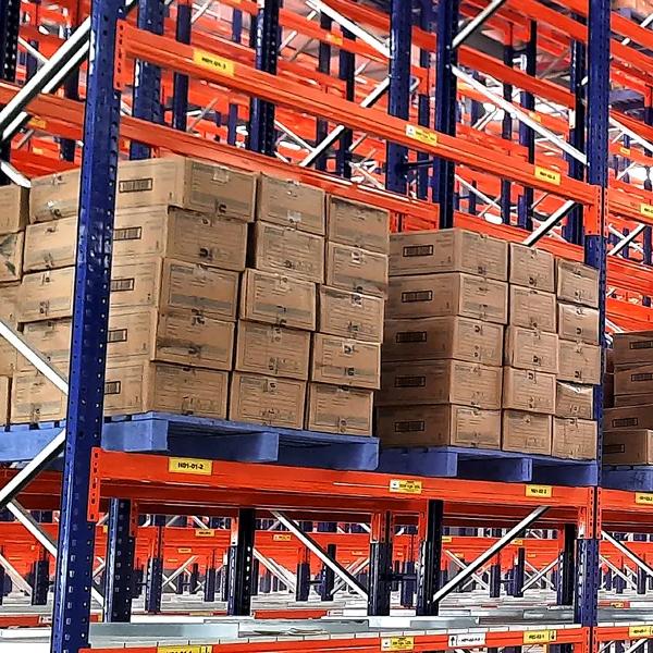 Peterack PT-HD Heavy Duty Corrosion Protected Cold Rolled Steel Selective Pallet Rack Galvanized Powder Coated Finish for