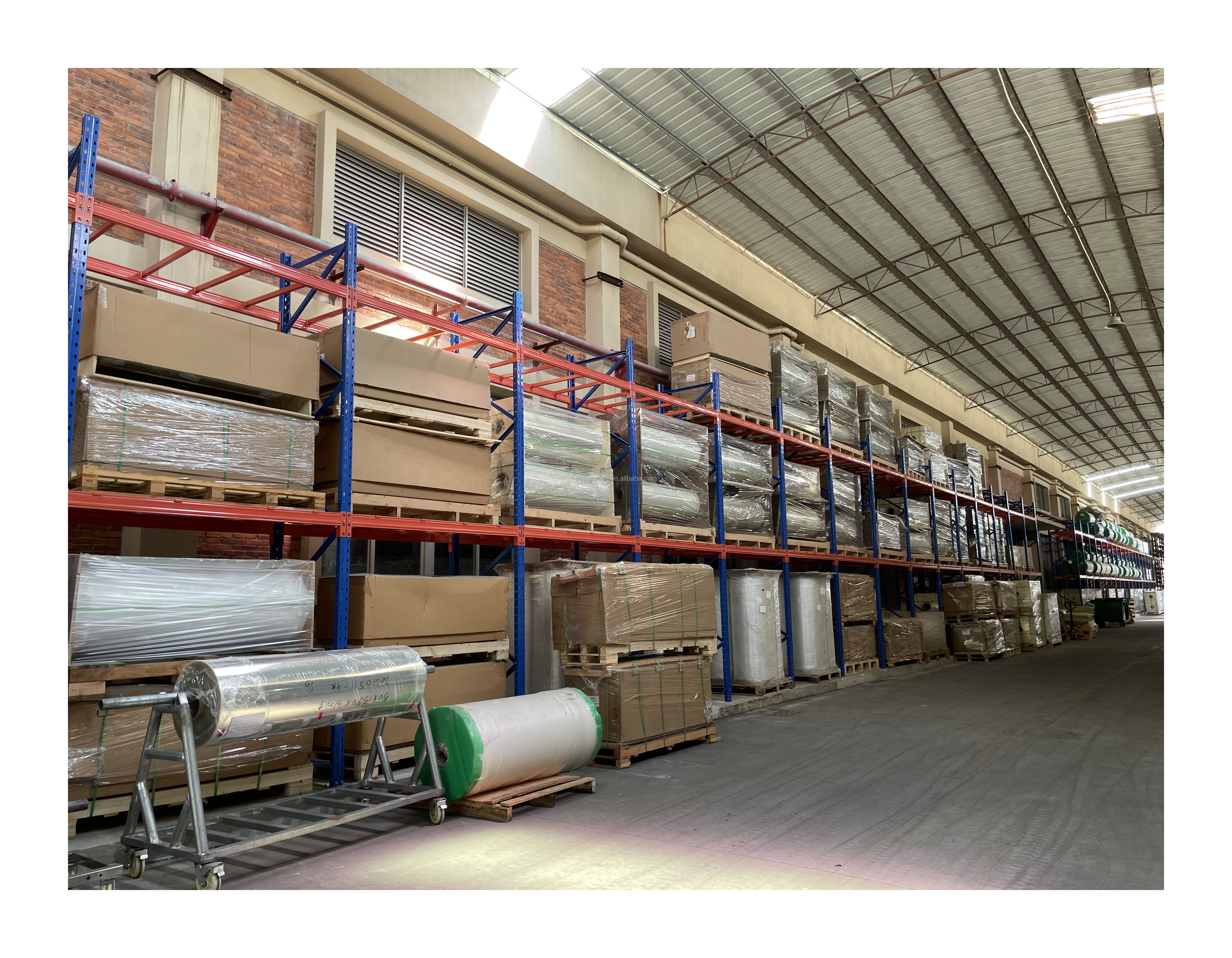 Custom Height Layer Beam Pallet Racking Rust Proof Surface Treatment Heavy Duty Warehouse Cargo Stacking Rack