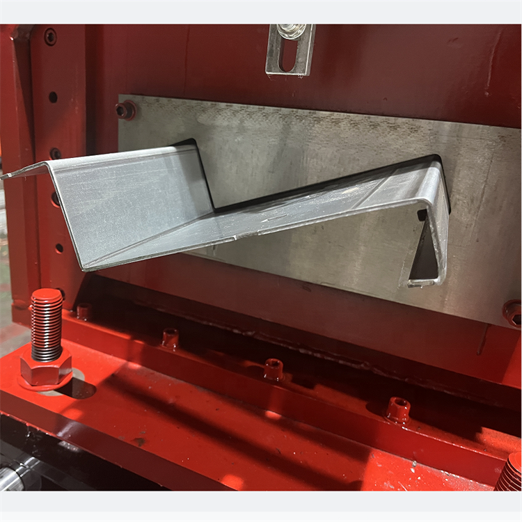 China Supplier's Heavy-Duty Pallet Rack Shuttle Racking Rail New Condition Drive-In System Bearing Core Rolling Mills