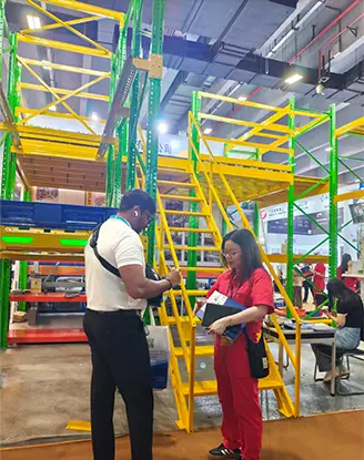 Trade fair negotiation for Southeast Asia warehouse racking