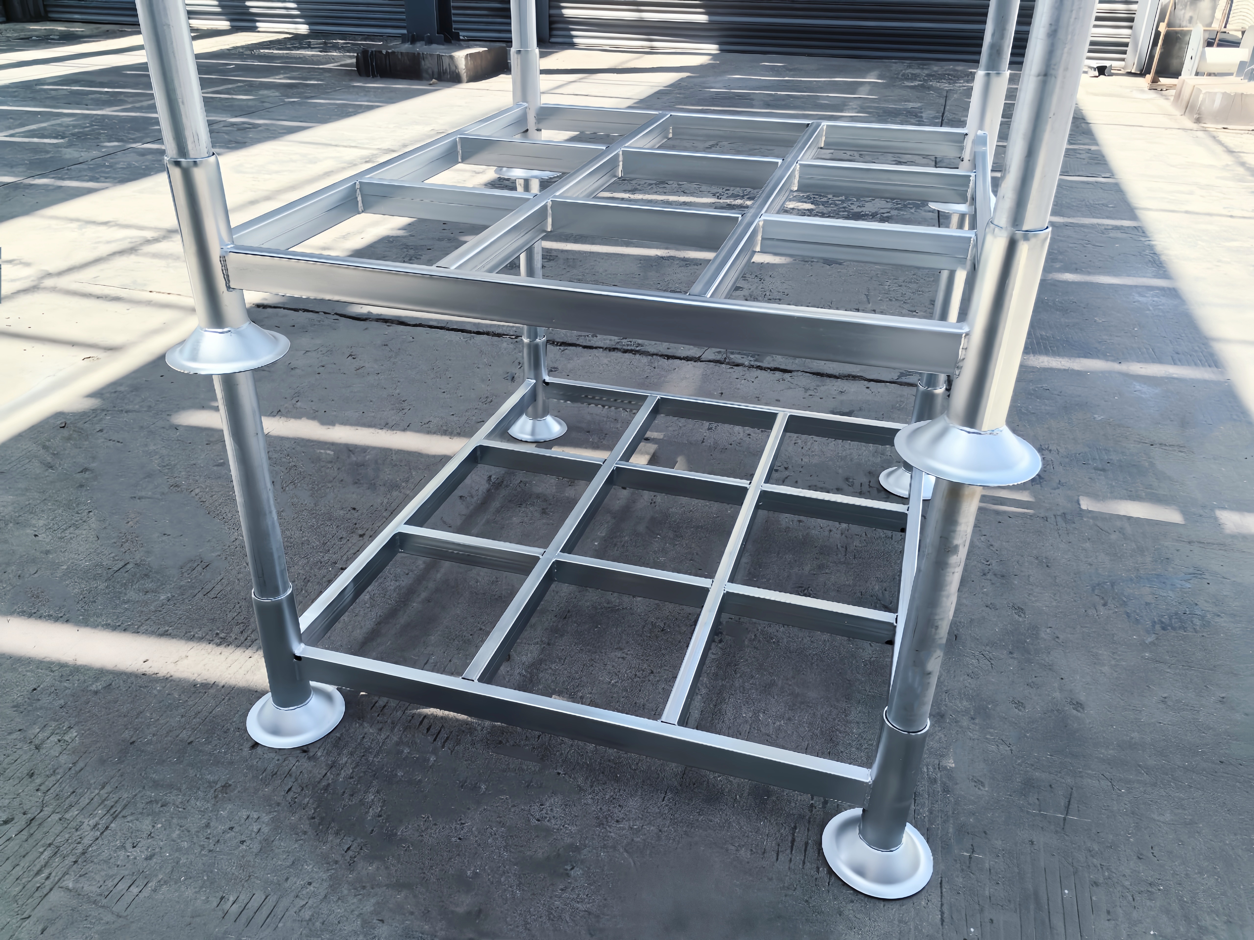 Mild Steel Q235 Modular Rack Hot-Dip Galvanized Warehouse Easy Stacking Post Pallet Forklift Customized Sizes OEM Equipment