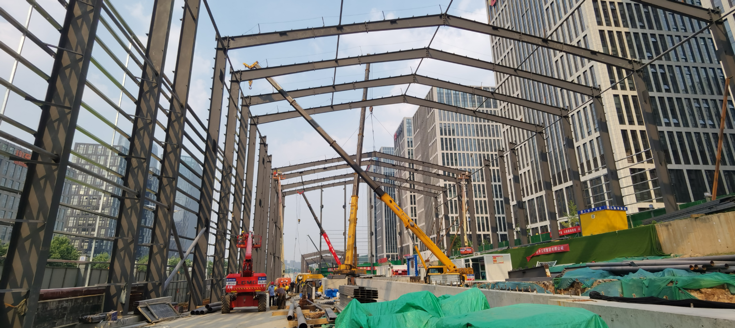 Metal Warehouse Building High Bay Storage Facility Pallet Rack System Logistics Center Space Optimization Solution
